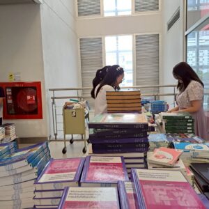 LINE_ALBUM_หนังสือมือสอง-กค-กย-68_250813_34